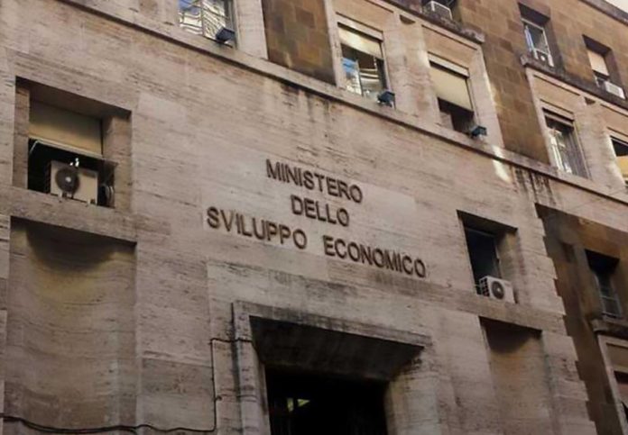 Smaltimento-scorte-etichette-e-imballaggi Smaltimento Scorte Etichette e Imballaggi
